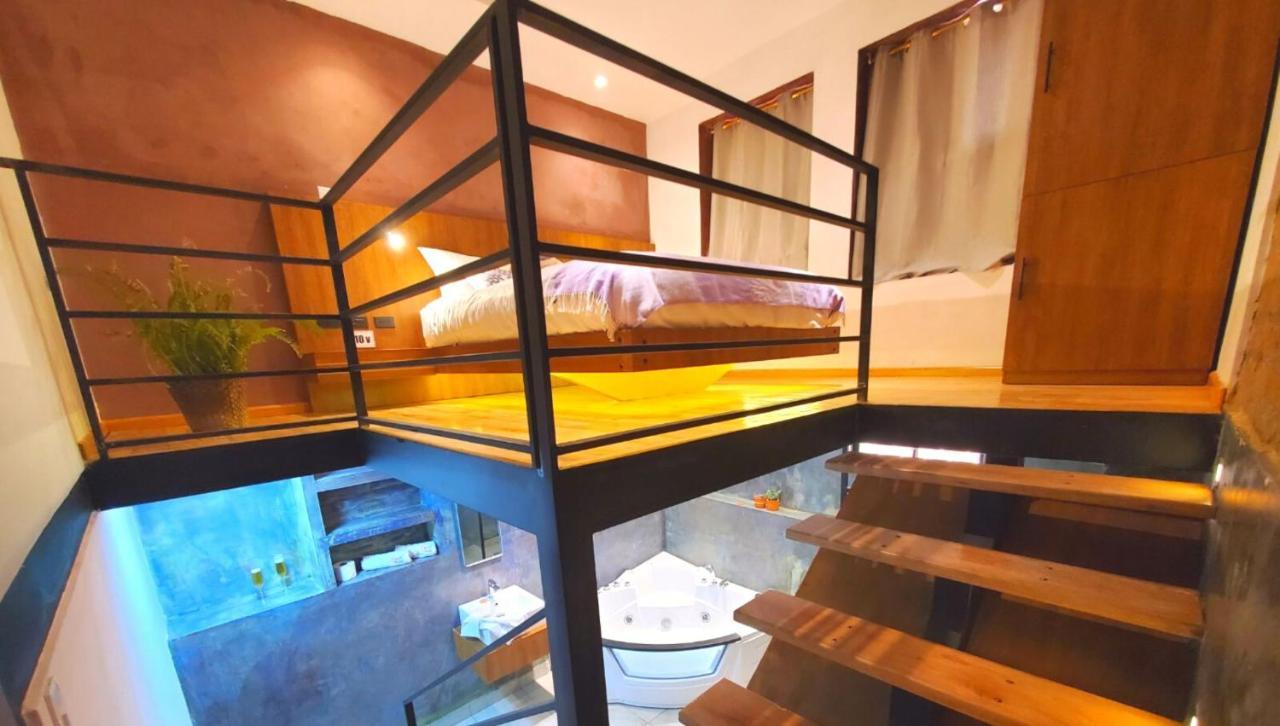 Hotel Inti Кито Экстерьер фото