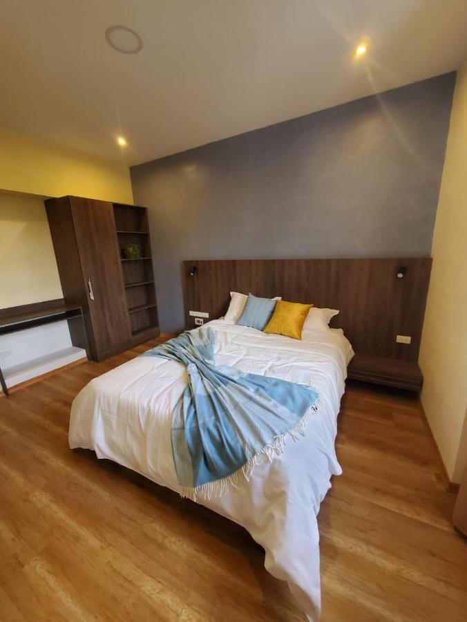 Hotel Inti Кито Экстерьер фото
