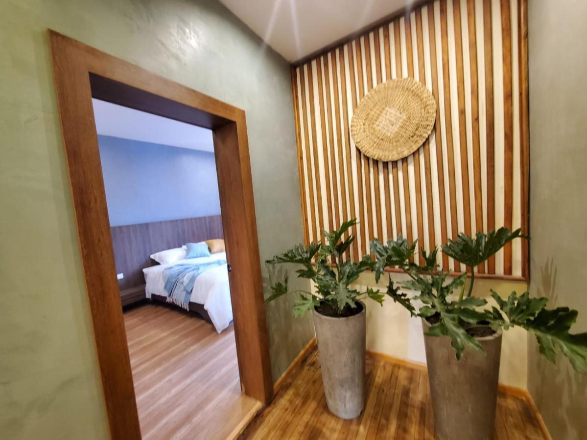 Hotel Inti Кито Экстерьер фото
